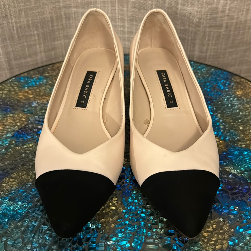 Zara Basic Two Toned Pumps